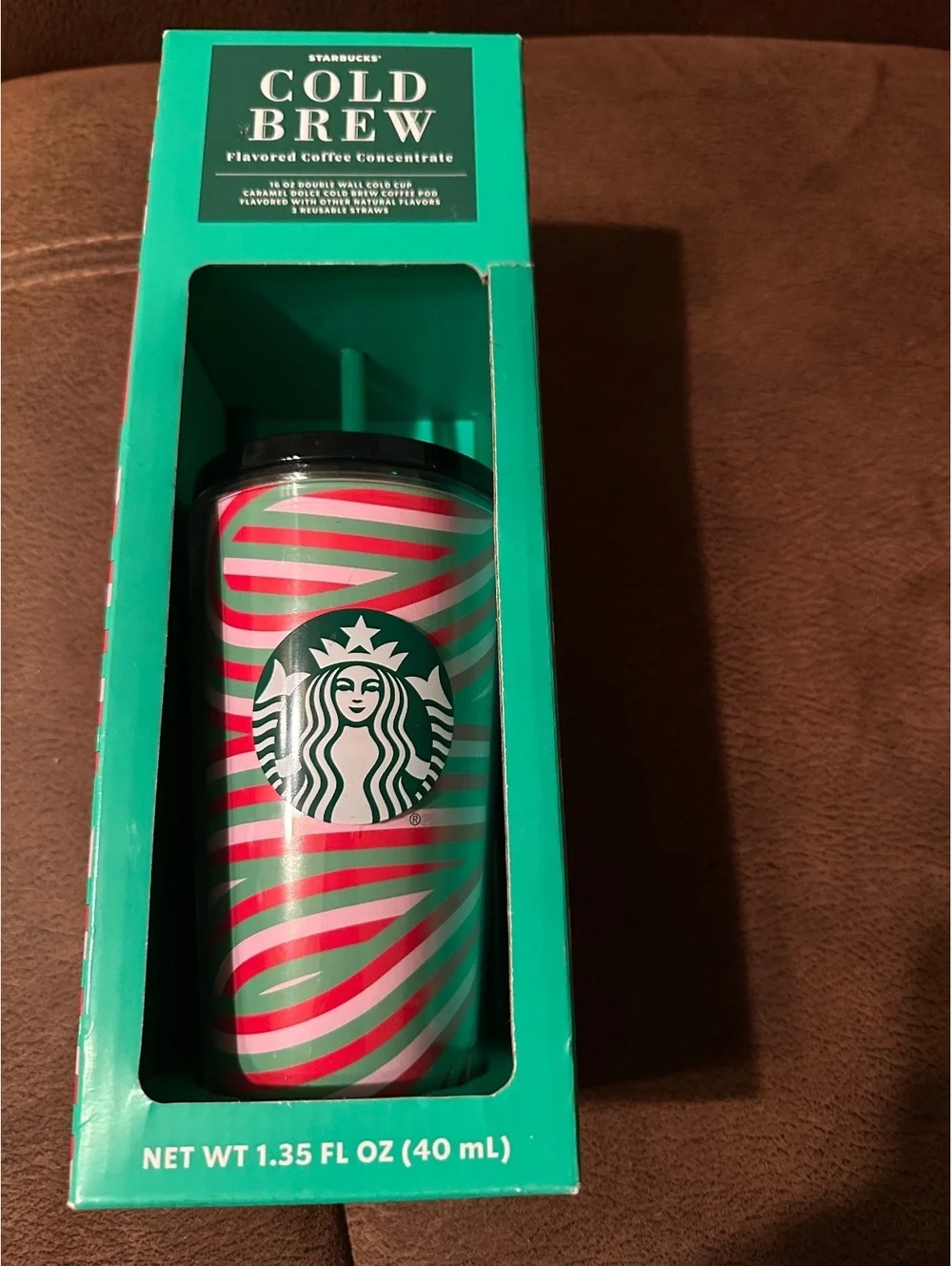 Starbucks Holiday Cold Brew Gift Set 16oz Tumbler Cup & Caramel Dolce Pod
